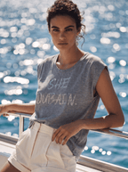 SHE DUBAI’N T-Shirt Relaxed - Grey on Silver